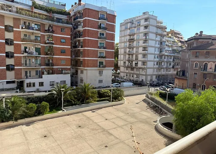 Trastevere With A Terrace Smart Tv And Ac * Roma
